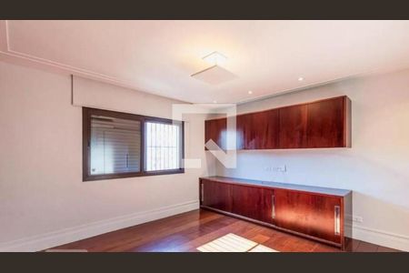 Apartamento à venda com 3 quartos, 228m² em Indianópolis, São Paulo