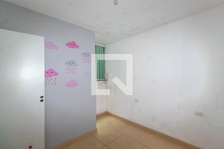 Quarto 1 de apartamento para alugar com 2 quartos, 48m² em Jardim Triana, São Paulo