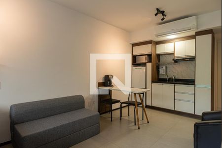 Sala/Quarto de kitnet/studio à venda com 1 quarto, 31m² em Consolação, São Paulo