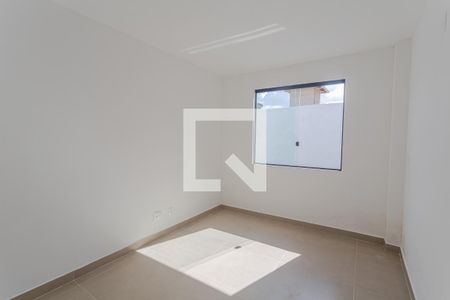 Suíte de casa à venda com 3 quartos, 124m² em Nova Vista, Belo Horizonte