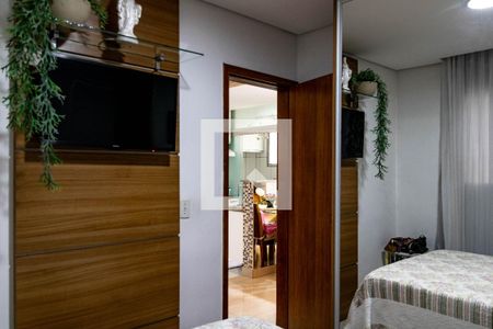 Quarto 1 de apartamento à venda com 2 quartos, 45m² em Camargos, Belo Horizonte