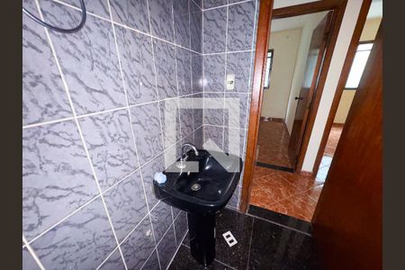 Banheiro de apartamento à venda com 2 quartos, 93m² em Milionários, Belo Horizonte