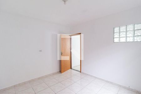 Quarto de casa para alugar com 1 quarto, 80m² em Km 18, Osasco