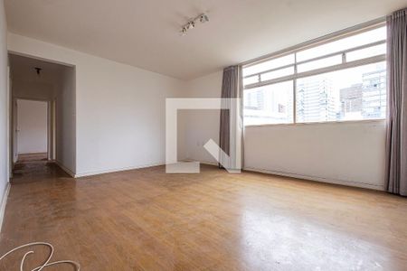 Sala de apartamento à venda com 2 quartos, 92m² em Cerqueira César, São Paulo