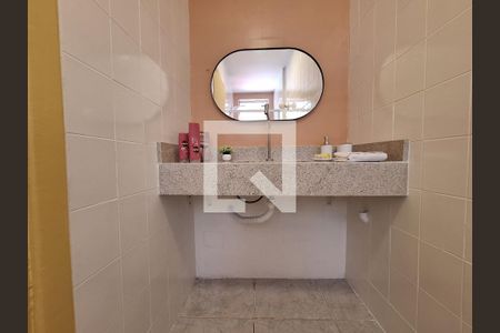 Banheiro da suíte de apartamento para alugar com 1 quarto, 32m² em Flamengo, Rio de Janeiro