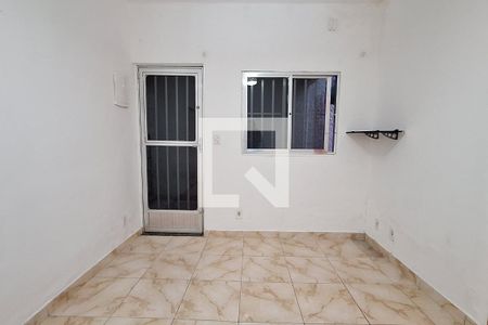 Sala de casa para alugar com 1 quarto, 42m² em Jardim Primavera, Duque de Caxias