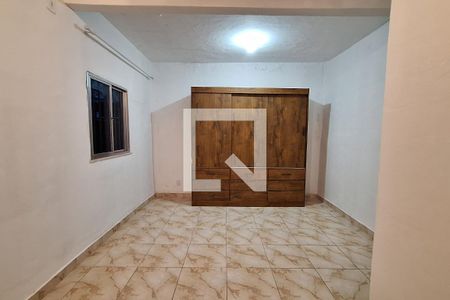 Quarto de casa para alugar com 1 quarto, 42m² em Jardim Primavera, Duque de Caxias