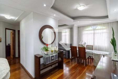 Sala de apartamento à venda com 3 quartos, 68m² em Novo Eldorado, Contagem