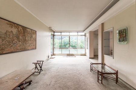 Sala de apartamento à venda com 3 quartos, 219m² em Higienópolis, São Paulo