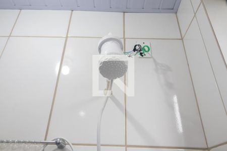 Banheiro de kitnet/studio para alugar com 1 quarto, 20m² em Tropical, Contagem