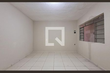 Sala de casa para alugar com 1 quarto, 70m² em Jardim Ana Maria, Santo André