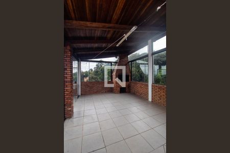 Casa à venda com 400m², 5 quartos e 4 vagas Casa à venda com 400m², 5 quartos e 4 vagasÁrea comum - Churrasqueira