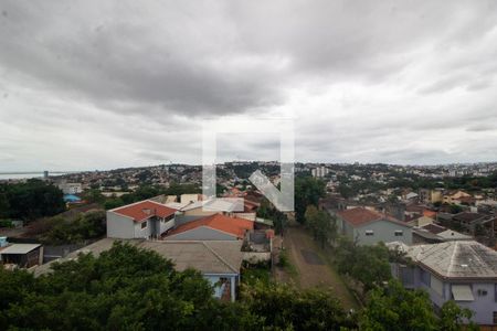 Casa à venda com 400m², 5 quartos e 4 vagas Casa à venda com 400m², 5 quartos e 4 vagasVista