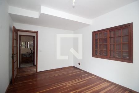 Casa à venda com 400m², 5 quartos e 4 vagas Casa à venda com 400m², 5 quartos e 4 vagasQuarto