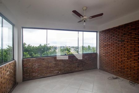 Casa à venda com 400m², 5 quartos e 4 vagas Casa à venda com 400m², 5 quartos e 4 vagasQuarto 4