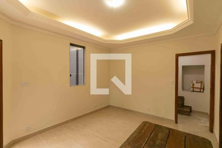 Sala de casa para alugar com 3 quartos, 180m² em Santa Amelia, Belo Horizonte