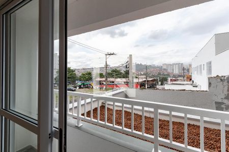 Varanda de kitnet/studio para alugar com 1 quarto, 18m² em Vila das Belezas, São Paulo