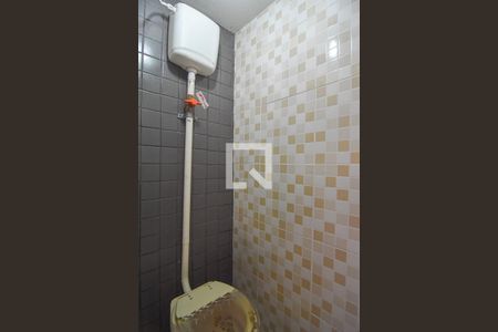 Casa à venda com 765m², 4 quartos e 5 vagas Casa à venda com 765m², 4 quartos e 5 vagasÁrea comum