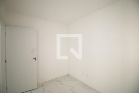 Quarto 1 de apartamento para alugar com 2 quartos, 36m² em Brás de Pina, Rio de Janeiro