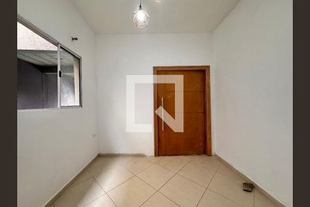 Sala de casa para alugar com 2 quartos, 105m² em Vila Alto de Santo Andre, Santo André