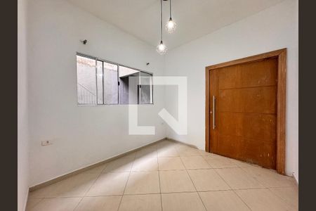 Sala de casa para alugar com 2 quartos, 105m² em Vila Alto de Santo Andre, Santo André