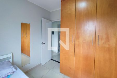 Quarto 2 de apartamento para alugar com 2 quartos, 5m² em Parque São Jorge, Campinas