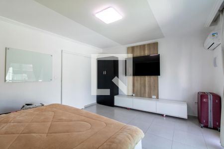 Suíte de casa para alugar com 3 quartos, 200m² em Vila Rosalia, Guarulhos