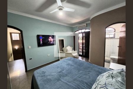 Quarto de casa à venda com 3 quartos, 270m² em Jardim Rosa de Franca, Guarulhos