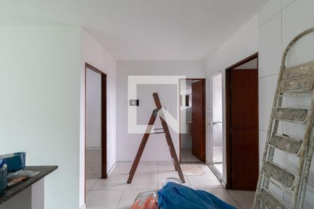 Sala e Cozinha de apartamento para alugar com 2 quartos, 45m² em Vila Campanela, São Paulo