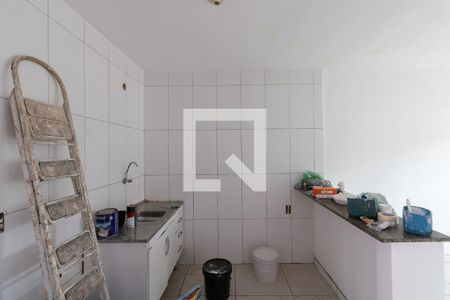 Sala e Cozinha de apartamento para alugar com 2 quartos, 45m² em Vila Campanela, São Paulo