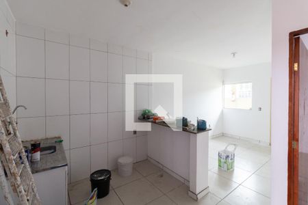 Sala e Cozinha de apartamento para alugar com 2 quartos, 45m² em Vila Campanela, São Paulo