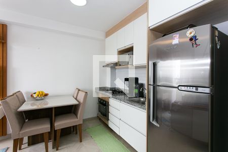 Cozinha de apartamento à venda com 2 quartos, 42m² em Vila Esperança, São Paulo