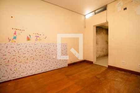 Quarto 1 de casa à venda com 4 quartos, 220m² em Vila Congonhas, São Paulo