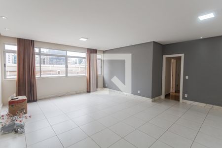 Sala de apartamento para alugar com 4 quartos, 135m² em São Pedro, Belo Horizonte