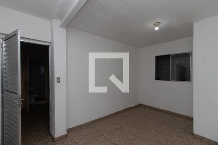 Quarto de casa para alugar com 1 quarto, 35m² em Jardim Japao, São Paulo