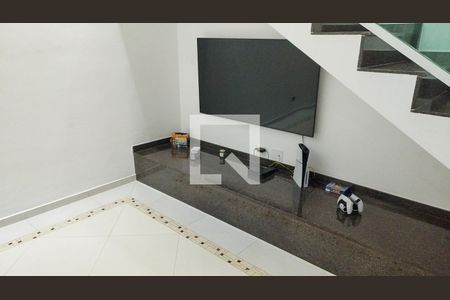 Sala de casa para alugar com 4 quartos, 215m² em Vila Gomes Cardim, São Paulo