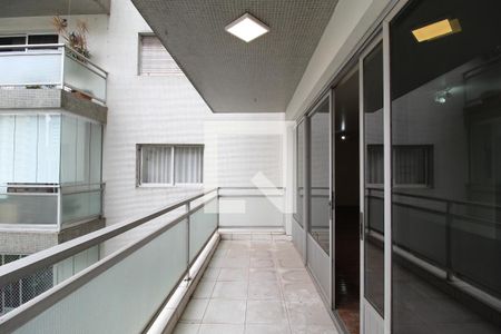 Varanda de apartamento para alugar com 3 quartos, 181m² em Indianópolis, São Paulo