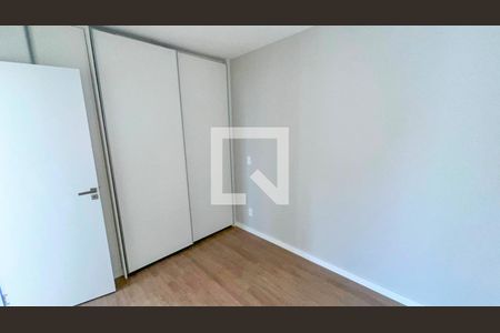 Quarto de apartamento para alugar com 2 quartos, 64m² em Ipiranga, Belo Horizonte