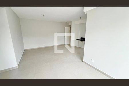 Sala de apartamento para alugar com 2 quartos, 80m² em Ipiranga, Belo Horizonte