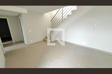 Sala de apartamento para alugar com 3 quartos, 126m² em Ipiranga, Belo Horizonte