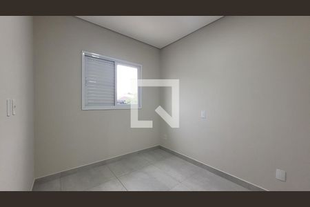 Quarto 2 de apartamento para alugar com 2 quartos, 45m² em Vila Metalúrgica, Santo André