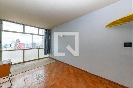 Studio de kitnet/studio para alugar com 1 quarto, 30m² em Funcionários, Belo Horizonte