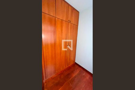 Quarto 1 de apartamento para alugar com 3 quartos, 76m² em Silveira, Belo Horizonte