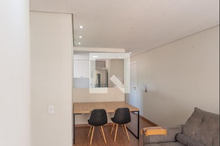 Sala de apartamento para alugar com 2 quartos, 62m² em Jardim das Bandeiras, Campinas