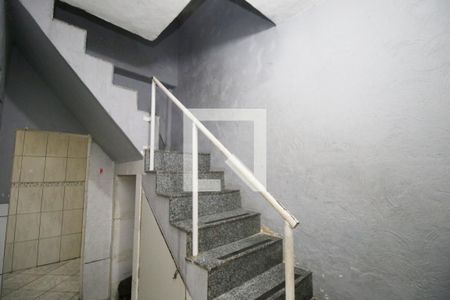 Sala - Escada 2º piso de casa à venda com 3 quartos, 220m² em Penha, Rio de Janeiro