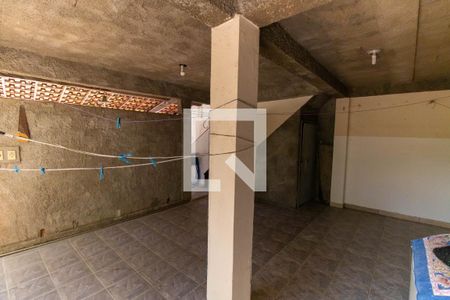 Casa à venda com 300m², 7 quartos e 2 vagas Casa à venda com 300m², 7 quartos e 2 vagasÁrea de Serviço
