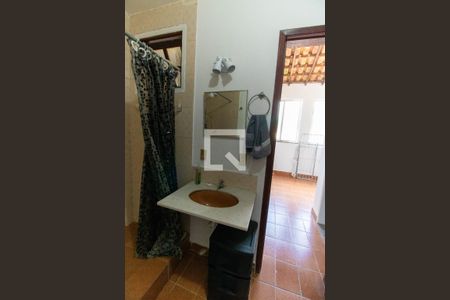 Casa à venda com 300m², 7 quartos e 2 vagas Casa à venda com 300m², 7 quartos e 2 vagasBanheiro Social 2