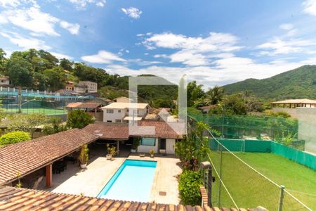 Casa à venda com 300m², 7 quartos e 2 vagas Casa à venda com 300m², 7 quartos e 2 vagasVista do Quarto 3