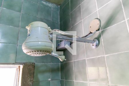 Casa à venda com 300m², 7 quartos e 2 vagas Casa à venda com 300m², 7 quartos e 2 vagasChuveiro