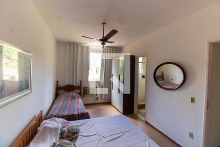 Casa à venda com 300m², 7 quartos e 2 vagas Casa à venda com 300m², 7 quartos e 2 vagasSuíte